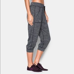 2x HP🎉 M Under Armour Tech Twist Capri